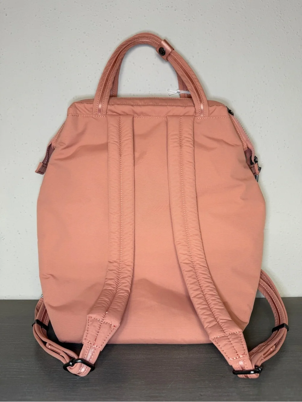 Pacsafe Citysafe CX Anti-Theft Mini Backpack 11L Econyl Rose Gold New With Tags - Picture 3 of 9